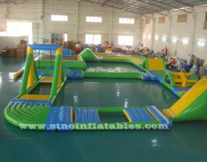 parque infantil inflable gigante de agua para niños y adultos