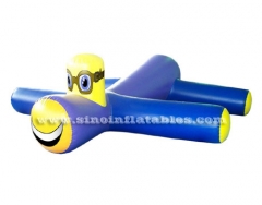 Juguetes de agua inflables balancines para niños y adultos.