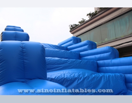 giant 5k running inflatable obstacle course