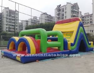 Carrera de obstáculos inflables para niños Rainbow