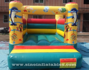 castillo de salto inflable pequeño seaworld interior para niños con tobogán