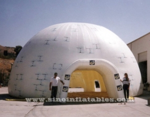 gran tienda inflable de cúpula iglú